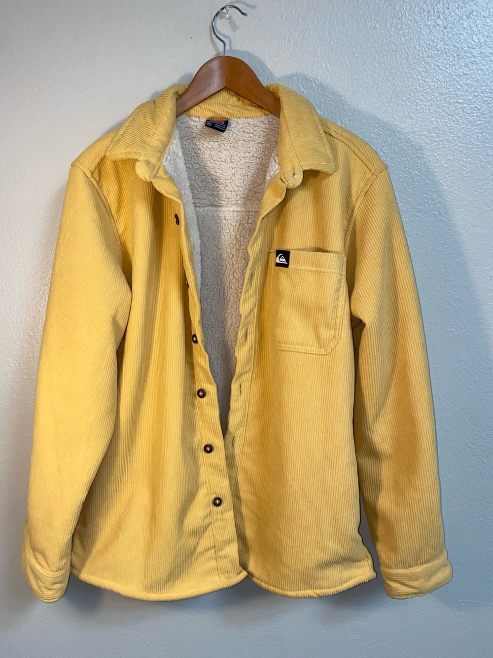 Quiksilver Yellow Corduroy Sherpa Lined Shacket Jacket Coat Size M